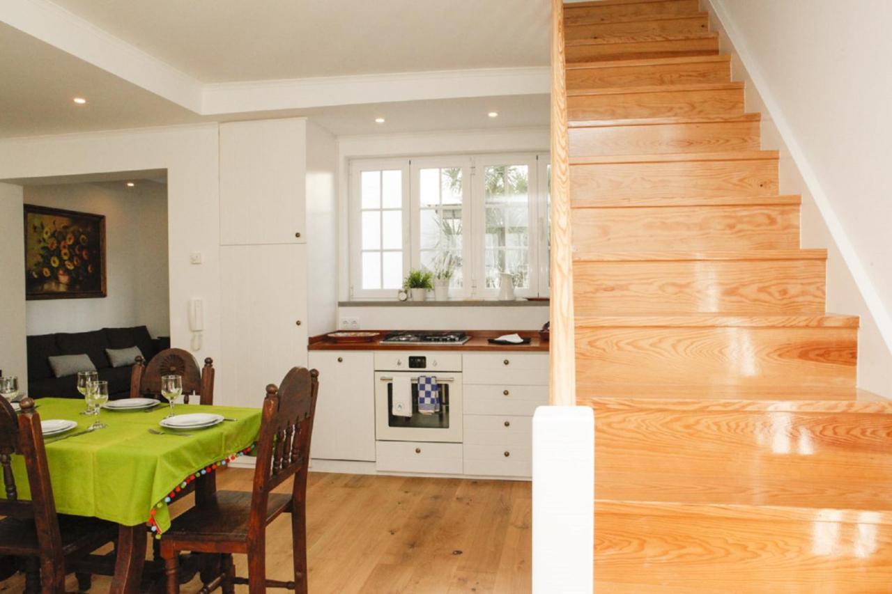 Cushy Apartment With Garden In Ещорил Екстериор снимка